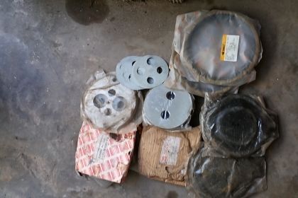 ขาย ชุดเพลาแหนบ isuzu jumbo,rocky210-240-270 ยกชุด ลด 50\%