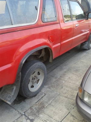 Mazda B2600 นอก 4WD ปี 98