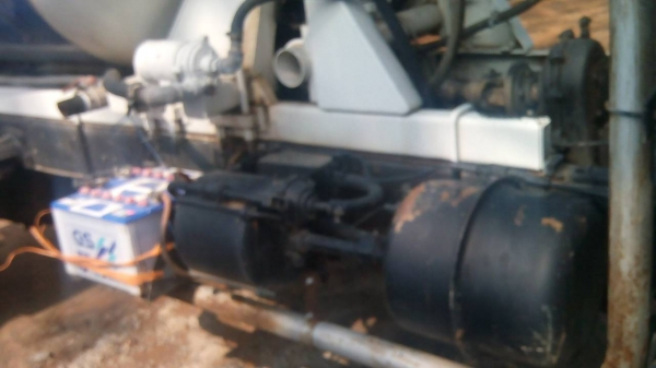 ขายด่วนรถ6ล้อKM777เครือง117แรงโม้ตรง3คิวมีเล่มทะเบืยน