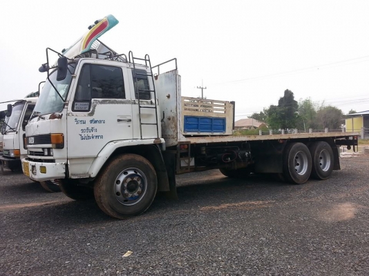 ขาย10ล้อ1เพลา อีซูซุพื้นเรียบ เครื่อง6BG1 175แรง คัชซีFVM12QY ยาว7.20ม พ.เพาเวอร์ เบรกทิฟฟี่ เครื่องดี คัชซีสวย ยางดี ภายในสวย แอร์เย็น สภาพพร้อมใช้งาน เอกสารพร้อมโอน จัดไฟแนนซ์ได้ เงื่อนไขง่ายๆวันเดียวรับรถ สนใจโทร 090-8588220คุณนะ 093-3258446คุณบิวตี้ I