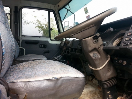 ขาย10ล้อ1เพลา อีซูซุพื้นเรียบ เครื่อง6BG1 175แรง คัชซีFVM12QY ยาว7.20ม พ.เพาเวอร์ เบรกทิฟฟี่ เครื่องดี คัชซีสวย ยางดี ภายในสวย แอร์เย็น สภาพพร้อมใช้งาน เอกสารพร้อมโอน จัดไฟแนนซ์ได้ เงื่อนไขง่ายๆวันเดียวรับรถ สนใจโทร 090-8588220คุณนะ 093-3258446คุณบิวตี้ I