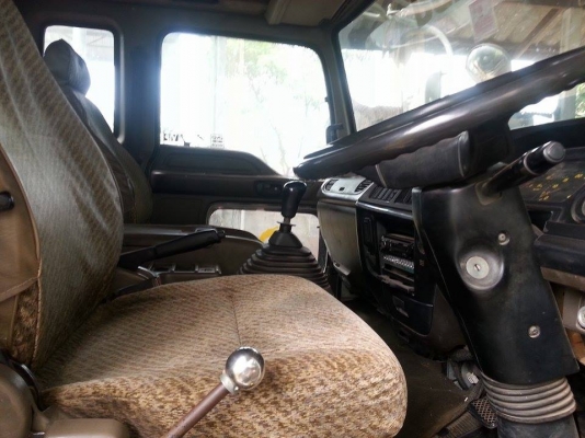 ขาย6ล้อ ดั้มISUZU DECA 195แรง ปี54 พ.เพาเวอร์ เบรกทิฟฟี่ เครื่องดี คัชซีสวย ยางดี ภายในสวย พร้อมเครื่องเสียงชุดใหญ่ แอร์เย็น สภาพพร้อมใช้งาน เอกสารพร้อมโอน จัดไฟแนนซ์ได้ เงื่อนไขง่ายๆวันเดียวรับรถ สนใจโทร 090-8588220คุณนะ 093-3258446คุณบิวตี้ ID:narong498