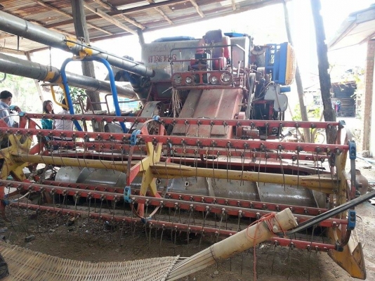 ขายรถเกี่ยวข้าวศักดิ์พัฒนา บิ๊ก3เอฟ เครื่อง6BF1 175เทอร์โบ เครื่องดี ช่วงล่างดี พร้อมใช้งาน สนใจโทร 090-8588220คุณนะ 093-3258446คุณบิวตี้ ID:narong498 หรือ www.truck.in.th/498 หรือfb:ณรงค์ ซื้อขายรถมือสอง(เว็บไซต์ส่วนตัว)