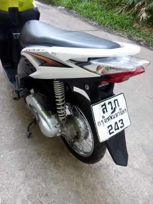 ขายถูกๆ click110i เดิมๆปี2553 ราคาบ้านๆด่วนๆคับ เล่มเอกสารครบ