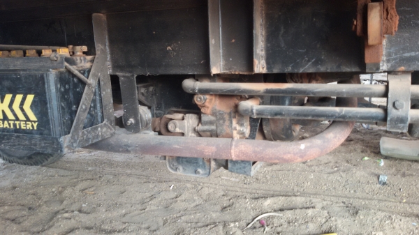 ขายรถอีแต๋นด้ำหกล้อมีเกืยร์กลางเพลาลอยหกล้อสภาพสวนราคาสองแสนกว่าๆสนใจโทร0813655997อำพรพาเจริญรถอยู่วังบัว คลองขลุง กำแพงเพชรบรรณทุกได้6ตัน