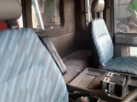 6 ล้ออีซูสุ พื้นเรียบ 195 แรงม้า. ยาว 6 .20 ม. ติดเครน 3 ตัน ยูนิต พร้อมใช้งาน .. 6 ล้ออีซูสุ พื้นเรียบ 195 แรงม้า. ยาว 6 .20 ม. ติดเครน 3 ตัน ยูนิต พร้อมใช้งาน ..