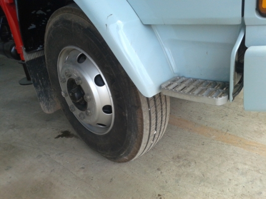 6 ล้ออีซูสุ พื้นเรียบ 195 แรงม้า. ยาว 6 .20 ม. ติดเครน 3 ตัน ยูนิต พร้อมใช้งาน .. 6 ล้ออีซูสุ พื้นเรียบ 195 แรงม้า. ยาว 6 .20 ม. ติดเครน 3 ตัน ยูนิต พร้อมใช้งาน ..