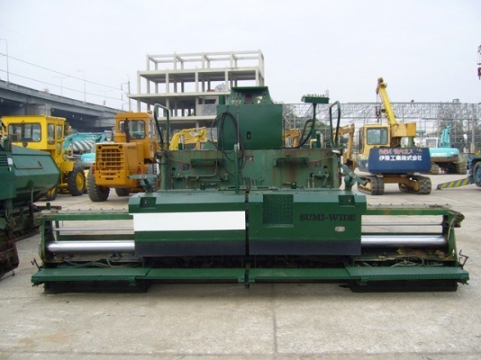 COMBO ชุดที่ 1 ลดกันไปสุดๆๆ ขายควบกันไปเลย รถปูยาง SUMITOMO พร้อมรถบดสั่นสะเทือน TADEM ROLLER