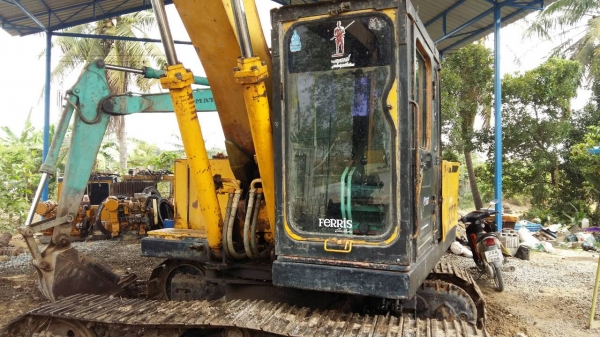 ขายkomatsu 12HDเครื่องเดิม ปั้มเดิม แอร์ ช่วงล่างดีพร้อมใช้ ขายkomatsu 12HDเครื่องเดิม ปั้มเดิม แอร์ ช่วงล่างดีพร้อมใช้