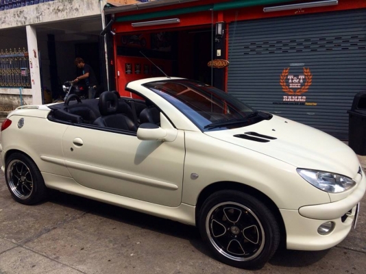 PEUGEOT206 เปิดประทุนไฟฟ้าภายใน15วินาที ที่ปัดน้ำฝนและไฟหน้าAUTO ปี03