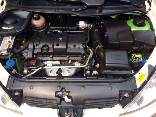 PEUGEOT206 เปิดประทุนไฟฟ้าภายใน15วินาที ที่ปัดน้ำฝนและไฟหน้าAUTO ปี03