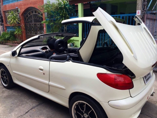 PEUGEOT206 เปิดประทุนไฟฟ้าภายใน15วินาที ที่ปัดน้ำฝนและไฟหน้าAUTO ปี03