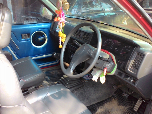 ขาย BIG M แคป เครื่องแดง2.5 คัดชีสวย เครื่องแน่นไม่ไอ พร้อมใช้งาน