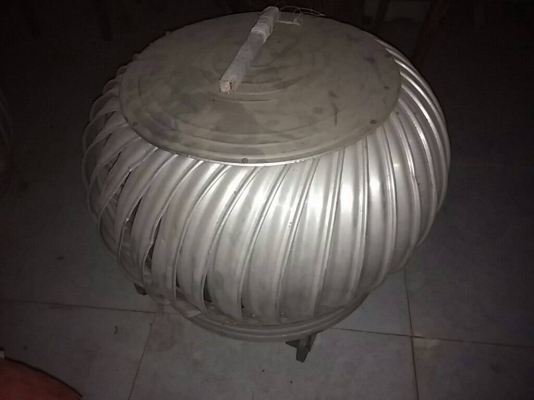 ขายลูกหมุนระบายอากาศพร้อมฐานรองแบบลอนคู่2ชุด