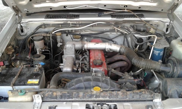 ขายถูก นิสสันบิ๊กเอ็ม 4ประตูแวน ฝาแดงแน่นๆ 78,000 ขายถูก นิสสันบิ๊กเอ็ม 4ประตูแวน ฝาแดงแน่นๆ 78,000