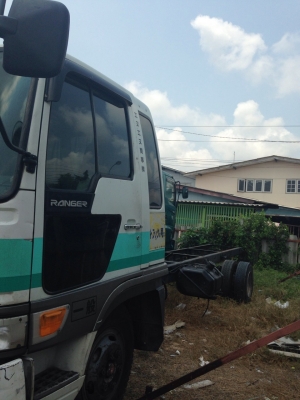 ขาย HINO FD1J  JO8C J-1 หัวกว้าง ไฮเทค ยาว6เมตร  6เกียร์ 215แรงม้า