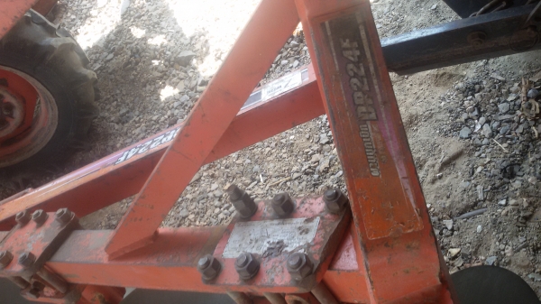 ขายผานสี่ ตราช้าง 22 นิ้ว