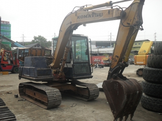 ขาย รถแม็คโคร KOMATSU PC60- 5 รุ่นนิยม