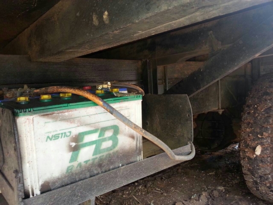 ขายรถเทนเลอสิบล้อหัวยาวเครื่อง145แรงม้า