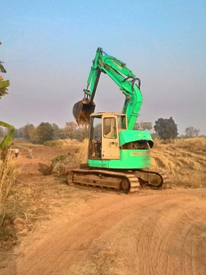 ขายรถแบคโฮซูมิโตโมsh75uuเก่านอก2เดือนครับ