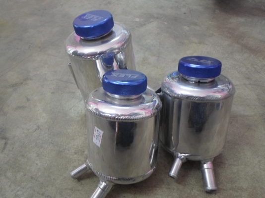 ขายอะไหล่แต่งซิ่งรถกระบะหลายรายการ