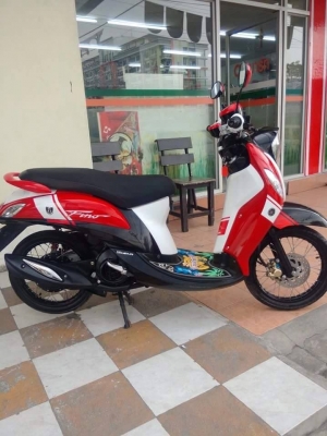 Yamaha Fino FI ปี 2557 ลาย Sport รถสวยมากๆ สวยสดใส รุ่นใหม่ล่าสุด