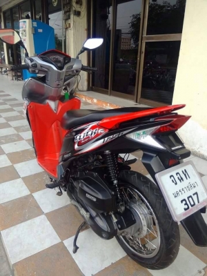 Honda Click 125i ปี 2556 สีดำแดง ลาย Street รถสวยมากมาย คุ้มค่าเกินราคา Honda Click 125i ปี 2556 สีดำแดง ลาย Street รถสวยมากมาย คุ้มค่าเกินราคา