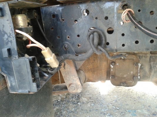 4 ล้อ อีซูสุ ปี *36 เดิมๆ พร้อมใช้งาน เล่มติดมือ... 4 ล้อ อีซูสุ ปี *36 เดิมๆ พร้อมใช้งาน เล่มติดมือ...