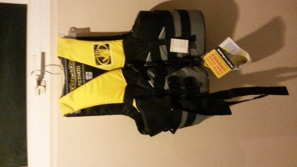 ชูชีพ bodyglove ของใหม่ จาก usa ชูชีพ bodyglove ของใหม่ จาก usa