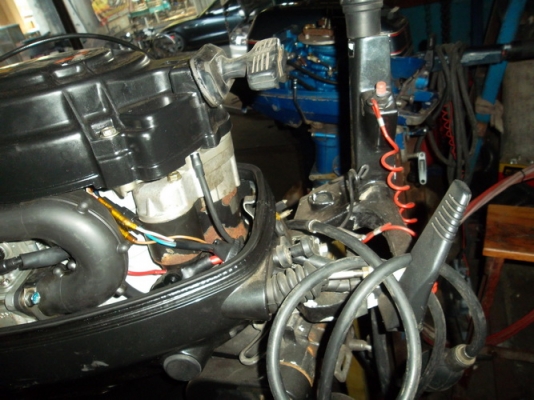 เครื่องเรือsuzuki 9.9hp four stoke