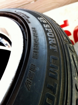 **ขาย แม็กซ์ลายซิ่ง 15นิ้ว สภาพสวย+ยางDunlopปี10 ใช้น้อย ลดราคาถูกฝุดๆ พร้อมใช้ได้เลย **มีรูป