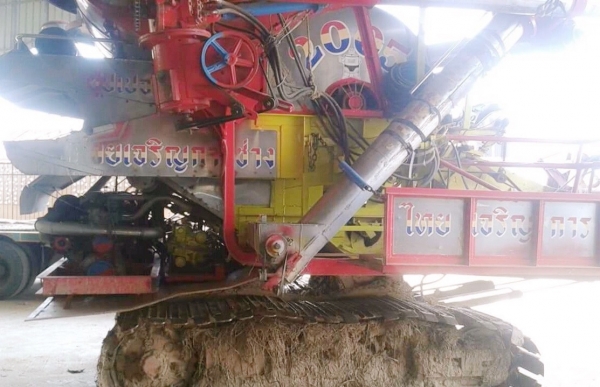 ขายด่วน รถเกี่ยวข้าวไทยเจริญการช่าง เครื่องยนต์ 235 HP JO8C เทอร์โบ อุ้มขวาปรับระดับ 2.5 ตัน ปั๊มไดกิ้นเบอร์ 22 ช่วงล่างตัวเดิน 12 รถสวยสภาพดีพร้อมทำงานได้เลยครับ ราคาต่อรองได้ครับ