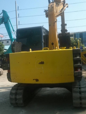 ขายด่วน รถขุด KOBELCO SK60-2 บูมตัวยู   แทรคยาง   สภาพสวยมากๆๆๆ  แอร์เย็น พร้อมใช้งาน  โทร 081-3848169