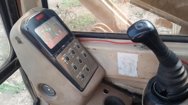 ขายด่วนรถแบคโฮ CAT 320 V2 พร้อมใช้งานสภาพดี เจ้าของขายเอง