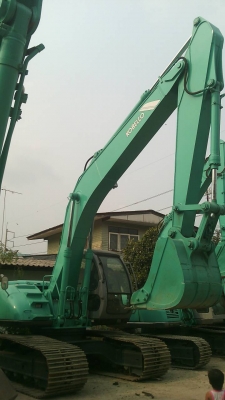 ขายด่วน รถขุด KOBELCO SK200 มาร์คไฟว์  ซุปเปอร์    แทรค 80     สวยมากๆๆ  โทร 081-3848169 คมศักดิ์