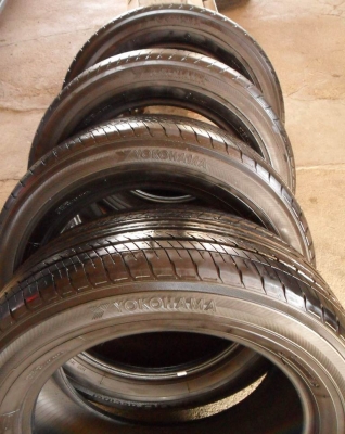 ยางขอบ17 โยโกฮาม่า 215-60-R17ลงพื้นปลายปี12 (4เส้น3,400บ)ดอกหนา ยางขอบ17 โยโกฮาม่า 215-60-R17ลงพื้นปลายปี12 (4เส้น3,400บ)ดอกหนา