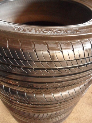 ยางขอบ17 โยโกฮาม่า 215-60-R17ลงพื้นปลายปี12 (4เส้น3,400บ)ดอกหนา ยางขอบ17 โยโกฮาม่า 215-60-R17ลงพื้นปลายปี12 (4เส้น3,400บ)ดอกหนา