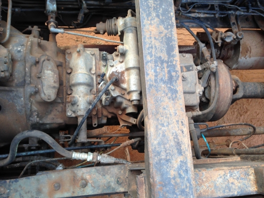 ขายไอ้หลง ปี 40 TD เบลคใหญ่เพลาบุ๋ม ซีXXX 4 พันกว่า เครื่อง 6D16 เกียร์ 10 speed