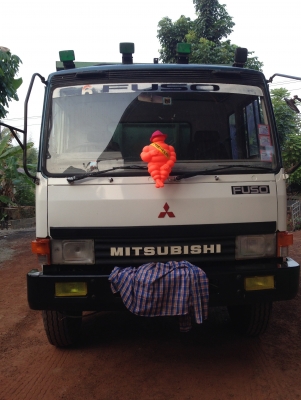 ขายไอ้หลง ปี 40 TD เบลคใหญ่เพลาบุ๋ม ซีXXX 4 พันกว่า เครื่อง 6D16 เกียร์ 10 speed