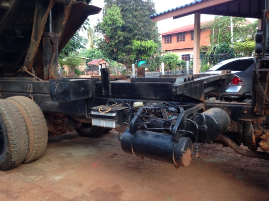 ขายไอ้หลง ปี 40 TD เบลคใหญ่เพลาบุ๋ม ซีXXX 4 พันกว่า เครื่อง 6D16 เกียร์ 10 speed