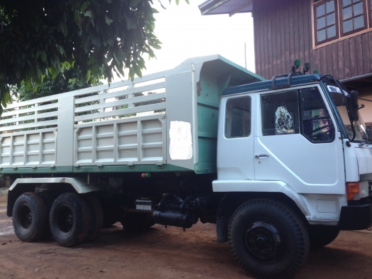 ขายไอ้หลง ปี 40 TD เบลคใหญ่เพลาบุ๋ม ซีXXX 4 พันกว่า เครื่อง 6D16 เกียร์ 10 speed