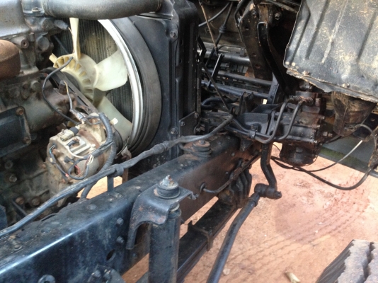 ขายไอ้หลง ปี 40 TD เบลคใหญ่เพลาบุ๋ม ซีXXX 4 พันกว่า เครื่อง 6D16 เกียร์ 10 speed