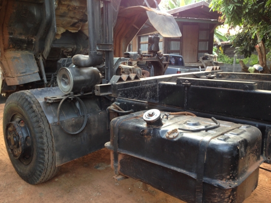 ขายไอ้หลง ปี 40 TD เบลคใหญ่เพลาบุ๋ม ซีXXX 4 พันกว่า เครื่อง 6D16 เกียร์ 10 speed