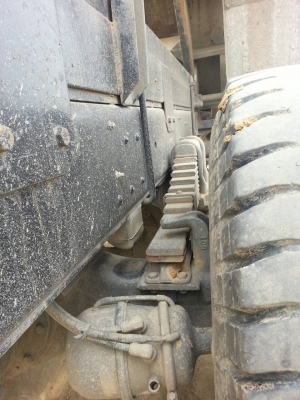 รถอีซูซุ 10 ล้อดั้ม FVZ 240 แรงม้า. ปี 55  ( มีขาย 10 คัน.)  ( รถวิ่ง  4x,xxx - 5x,xxx กว่า กม. )     สนใจติดต่อ 081 - 6079515