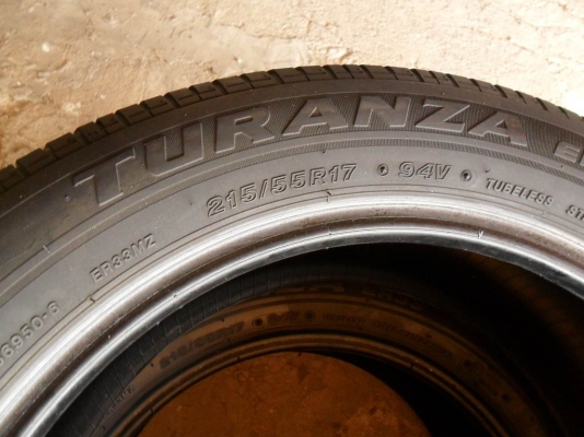 ยางขอบ17 บริดสโตน215-55 R17ลงพื้นปลายปี12(2เส้น 1,800บ) ยางขอบ17 บริดสโตน215-55 R17ลงพื้นปลายปี12(2เส้น 1,800บ)