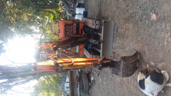 ขาย kubota   KH 15   ขนาดเท่าpc20  เก่าญี่ปุ่น  รุ่นนี้กินดีอยู่ดี