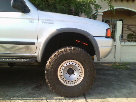 ขาย รถford ยกสูง ปี2100 เครื่อง TOYOTA 1J ติดแก๊ซ LPG ลงแล่มแล้ว ขาย รถford ยกสูง ปี2100 เครื่อง TOYOTA 1J ติดแก๊ซ LPG ลงแล่มแล้ว