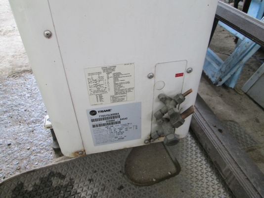 แอร์เทรน   ขายถูกครับ   เย็นครับ  ตัดกับมือ  3500บาท