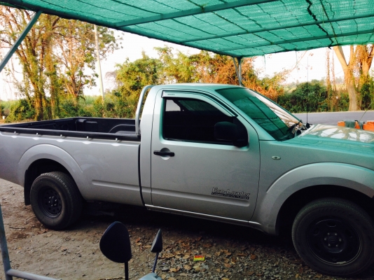 Navara ปี54 ตอนเดียวพร้อยลุย Navara ปี54 ตอนเดียวพร้อยลุย