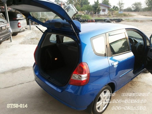 ขายด่วน HONDA, JAZZ 1.5 E AUTO 04 สภาพเดิมๆ สวยมาก มือเดียวป้ายแดง พร้อมใช้สุดๆราคาสุดคุ้ม ขายด่วน HONDA, JAZZ 1.5 E AUTO 04 สภาพเดิมๆ สวยมาก มือเดียวป้ายแดง พร้อมใช้สุดๆราคาสุดคุ้ม